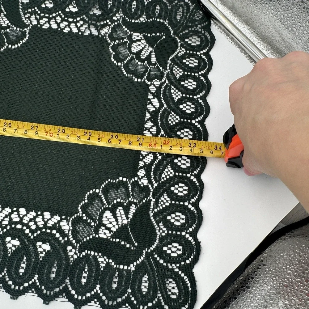 Vintage Green Lace Placemats & Table Runners Set 5 Floral‎ Scalloped Decor